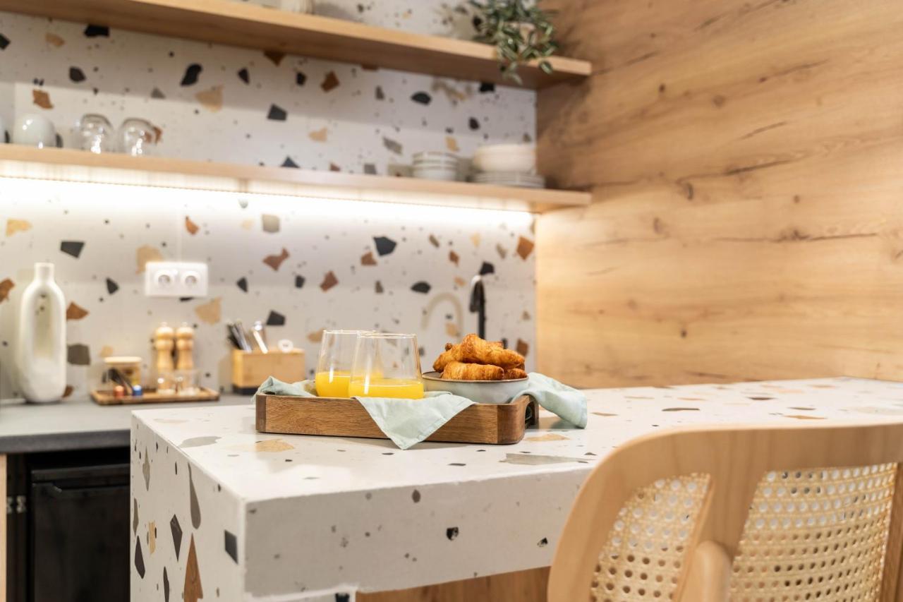 Koyo Athens Aparthotel Ngoại thất bức ảnh